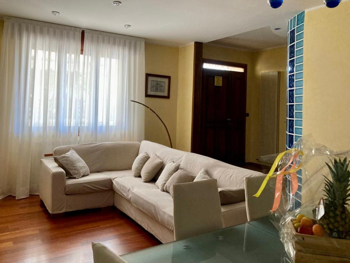 Chilli House Apartment Сотомарина Екстериор снимка