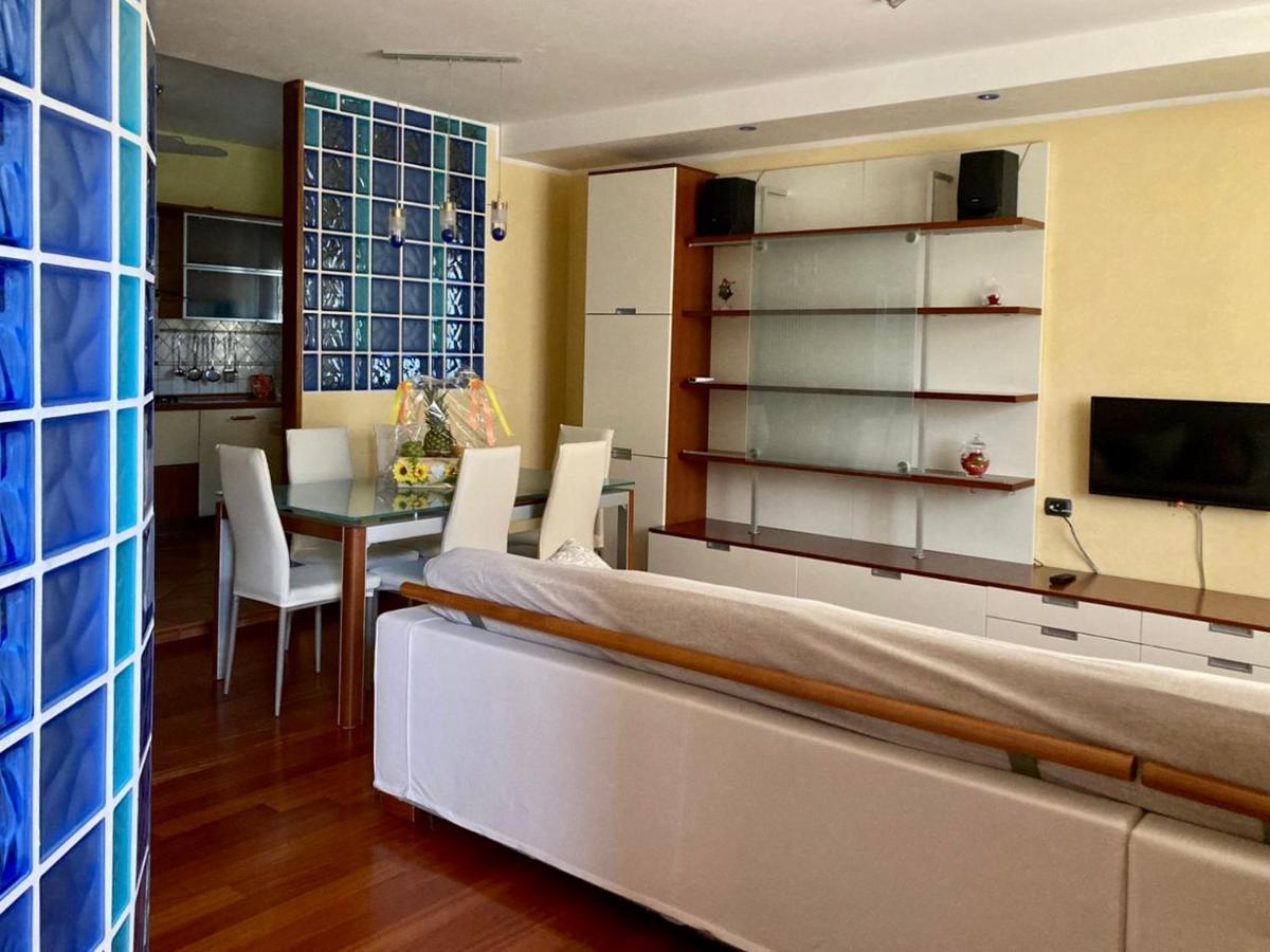 Chilli House Apartment Сотомарина Екстериор снимка